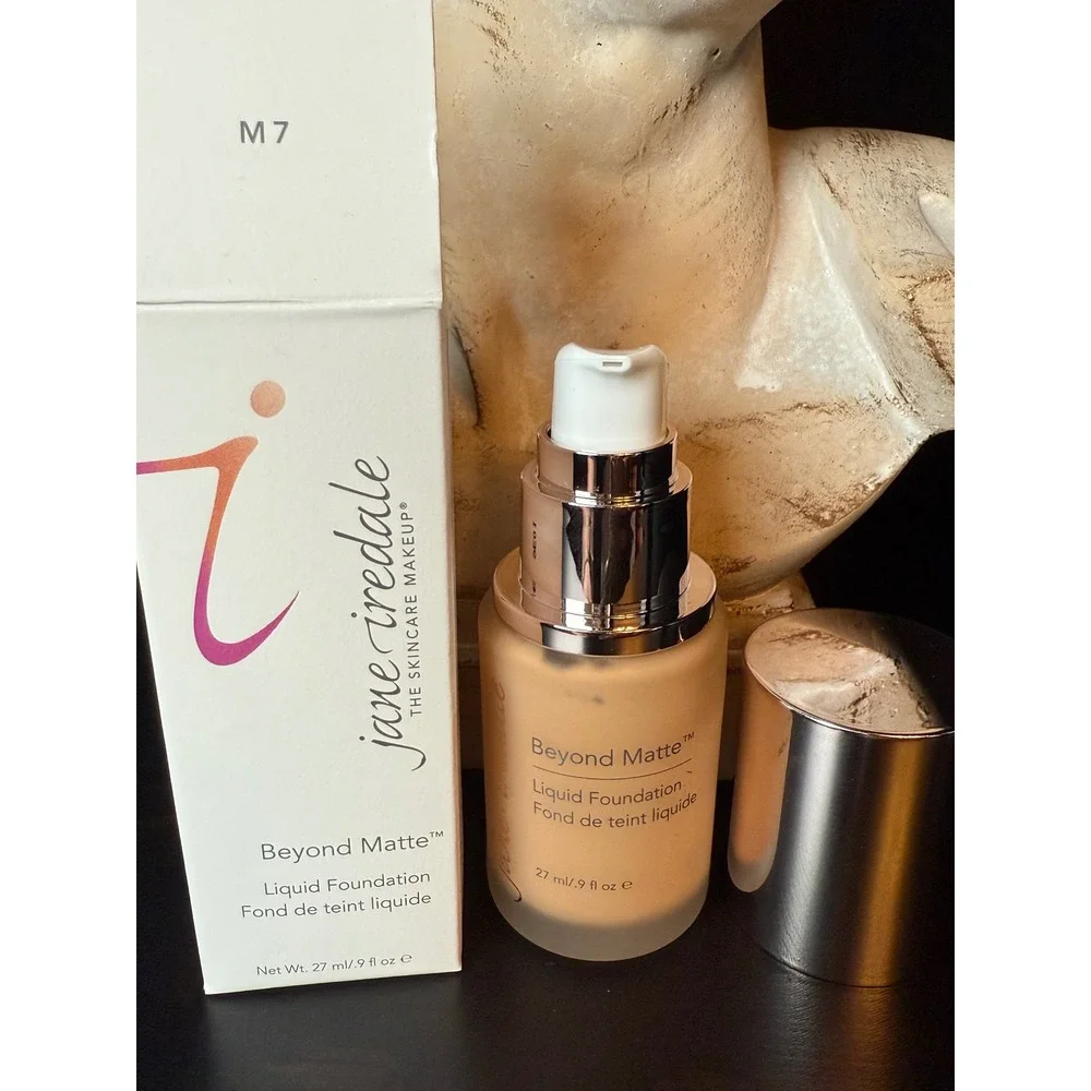 Jane Iredale Beyond‎ Matte Liquid Foundation Shade M7 0.9 fl oz New in Box